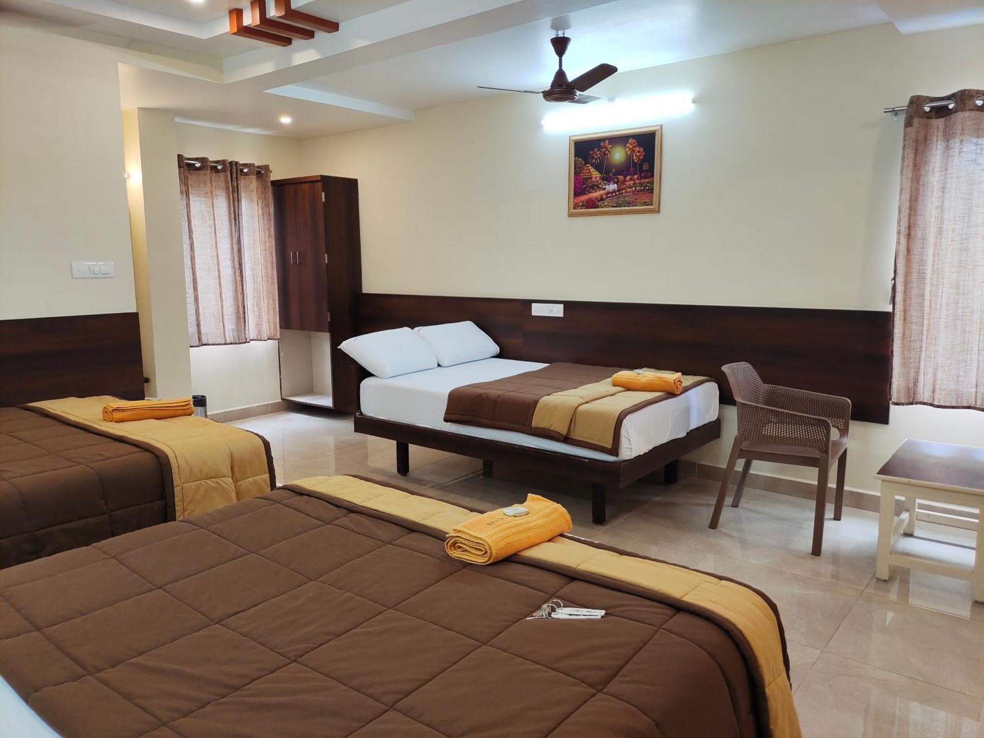 Hotel Dkr Grand Tirupati Exterior photo
